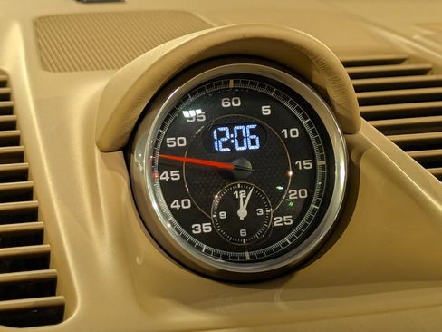 Used 2013 Porsche 911 Carrera S image 34