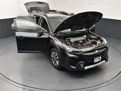 Used 2025 Subaru Outback Limited XT w/ Popular Package #2 image 25