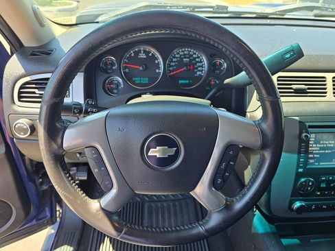 Used 2013 Chevrolet Silverado 3500 LTZ AWD/4WD image 16