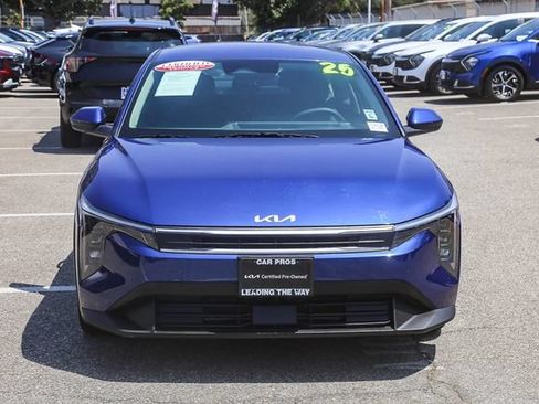 Certified 2025 Kia K4 FWD image 3