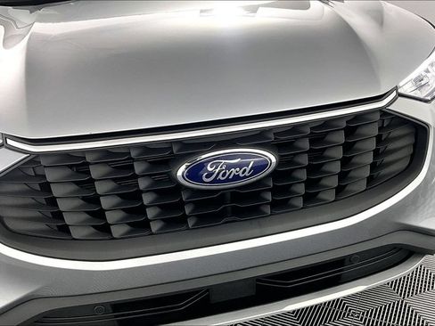 Used 2024 Ford Escape Active FWD image 30