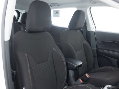 Used 2021 Jeep Compass Sport w/ Cold Weather Group AWD/4WD image 28