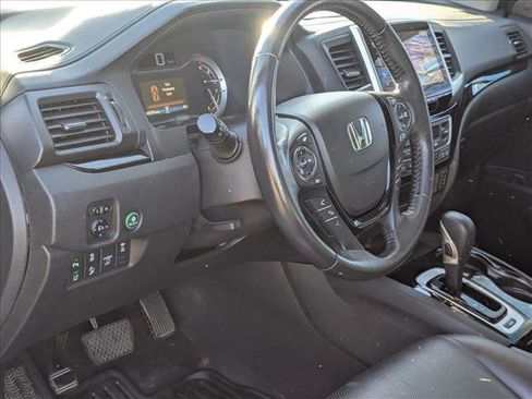 Used 2017 Honda Ridgeline RTL-E image 9