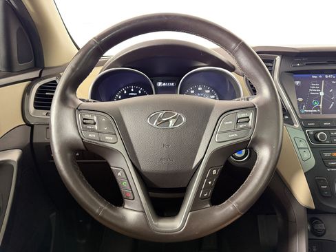 Used 2017 Hyundai Santa Fe Sport w/ 2.4L Tech Package 04 FWD image 9