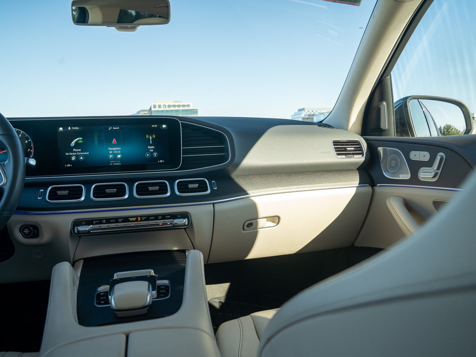 Used 2020 Mercedes-Benz GLE 350 4MATIC image 21