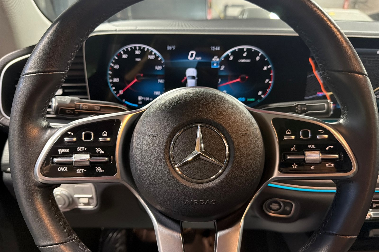 Used 2023 Mercedes-Benz GLS 450 4MATIC image 22
