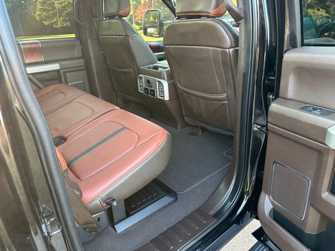 Used 2019 Ford F250 King Ranch w/ King Ranch Ultimate Package image 22