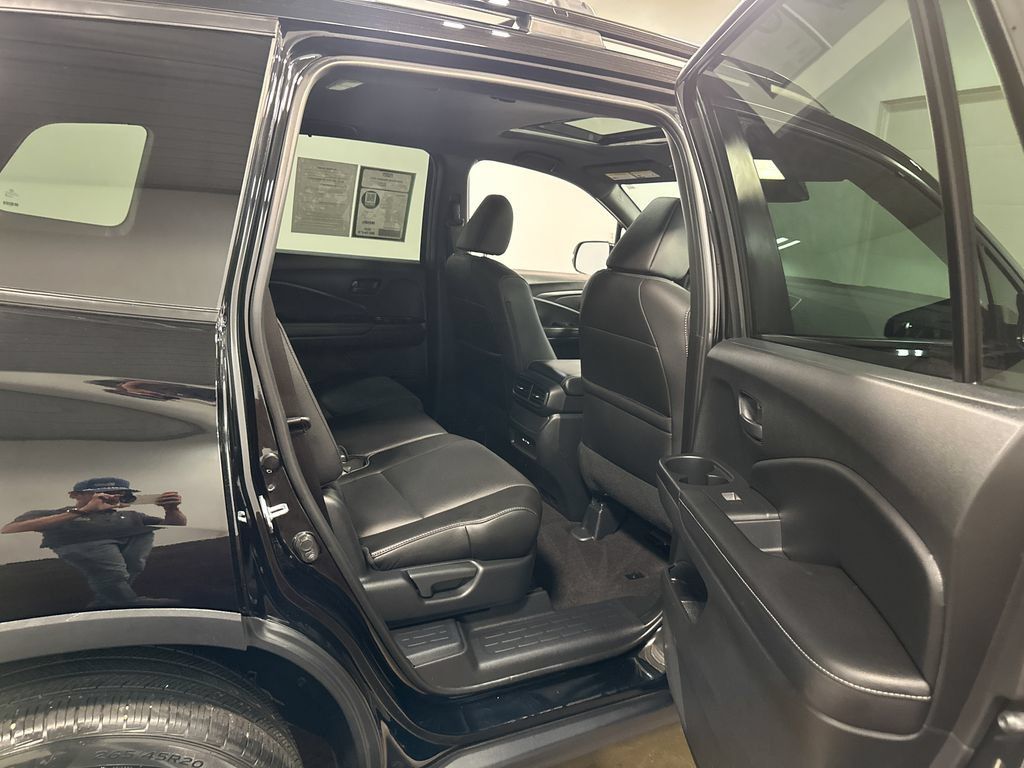Used 2024 Honda Passport EX-L image 88