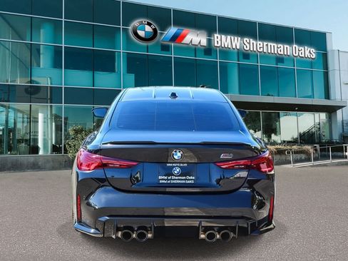 Used 2025 BMW M4 Competition w/ Executive Package RWD image 5