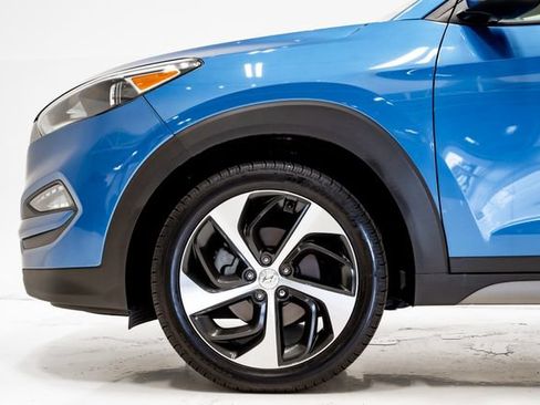 Used 2018 Hyundai Tucson Value w/ Cargo Package FWD image 28