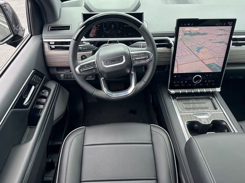 New 2025 GMC Sierra EV Denali image 30