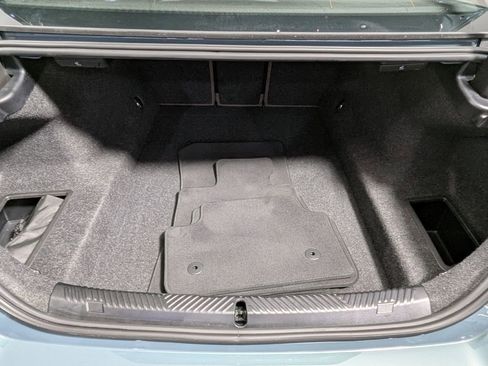 Used 2025 BMW 530i xDrive w/ Premium Package image 46