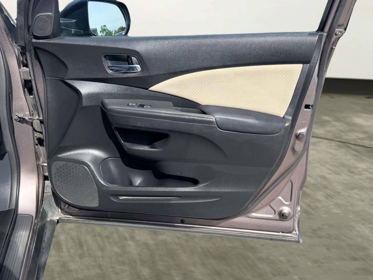 Used 2016 Honda CR-V EX image 29