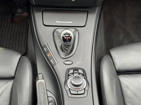 Used 2011 BMW M3 Sedan image 33