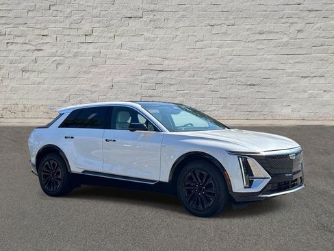 Used 2024 Cadillac Lyriq Luxury RWD image 28