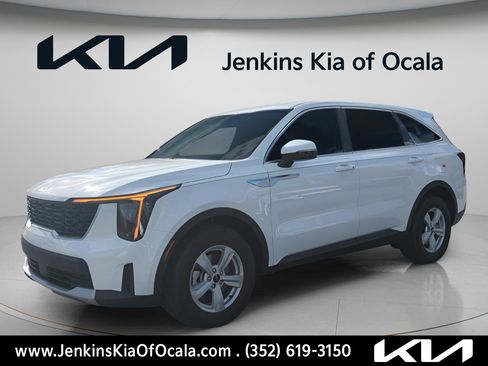 New 2026 Kia Sorento LX FWD image 6