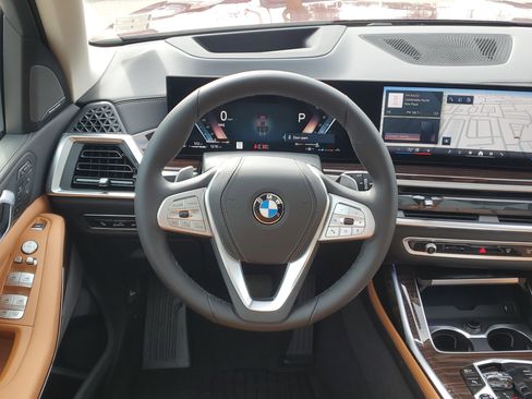 New 2026 BMW X7 xDrive40i w/ Executive Package image 22