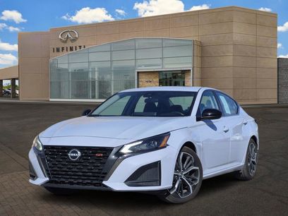 Used 2024 Nissan Altima 2.5 SR w/ SR Premium Package