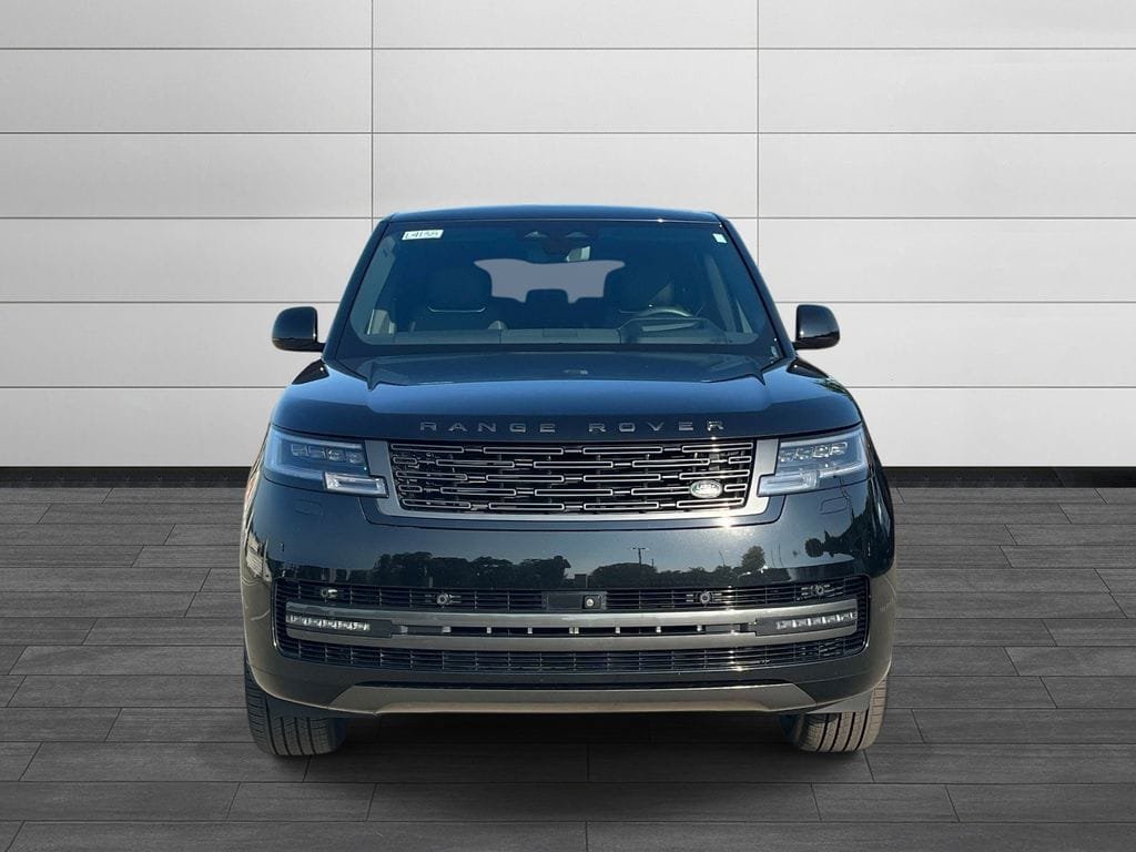 Used 2024 Land Rover Range Rover Long Wheelbase SE AWD/4WD image 8