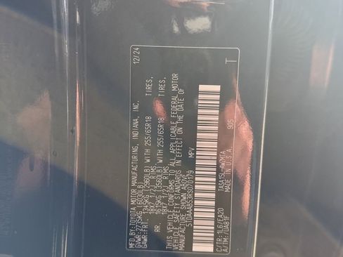 Certified 2024 Toyota Grand Highlander XLE image 26