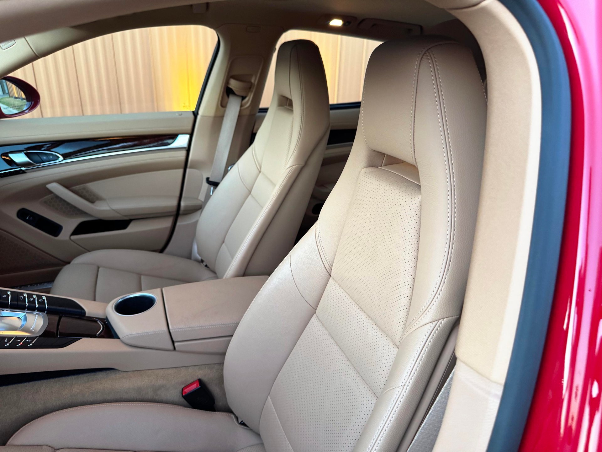 Used 2013 Porsche Panamera image 27