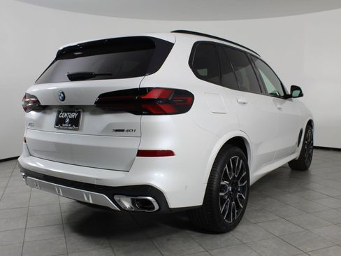 New 2026 BMW X5 xDrive40i w/ M Sport Package image 9