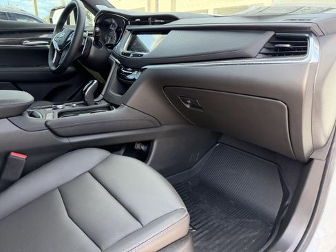 New 2025 Cadillac XT5 Sportv w/ Technology Package image 12