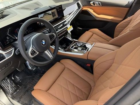 New 2026 BMW X5 sDrive40i w/ M Sport Package RWD image 18
