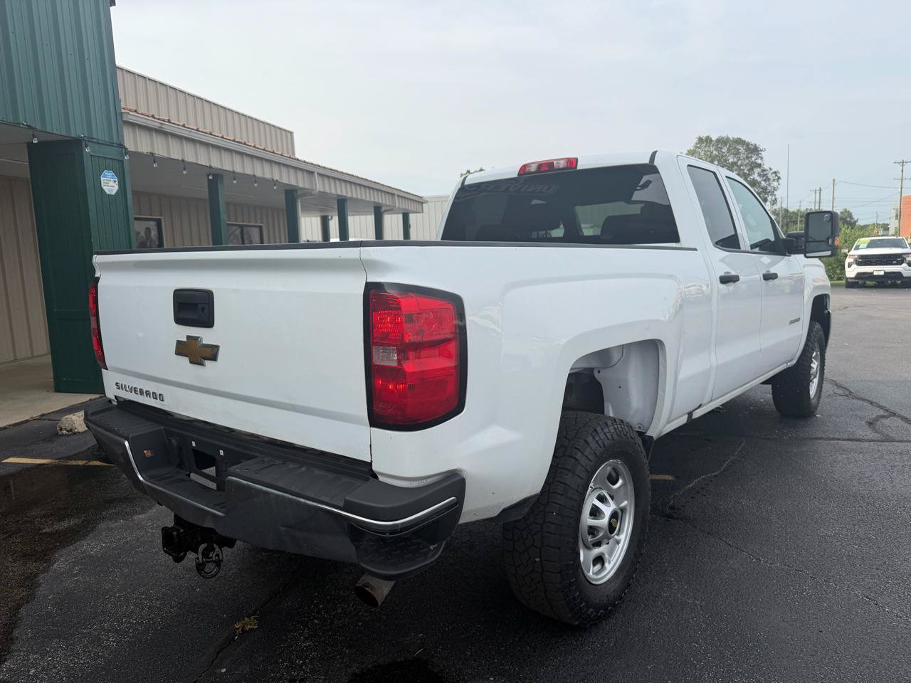 Used 2019 Chevrolet Silverado 2500 W/T AWD/4WD image 3
