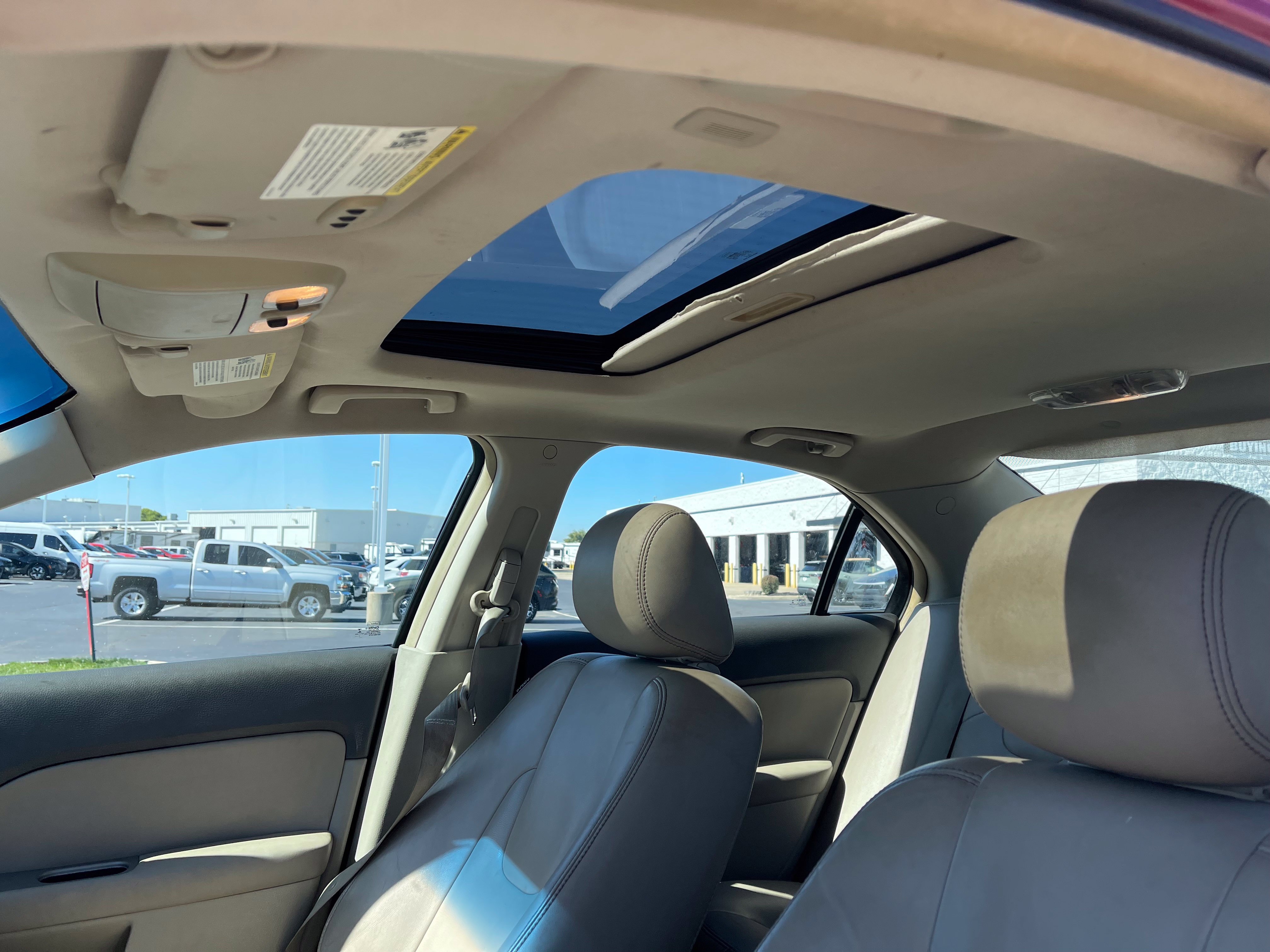 Used 2012 Ford Fusion SEL FWD image 14