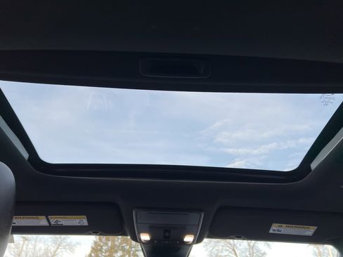 Used 2025 Honda CR-V Sport-L image 31