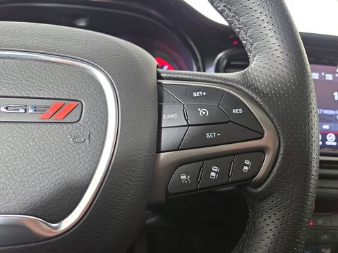 Certified 2024 Dodge Durango SXT image 18