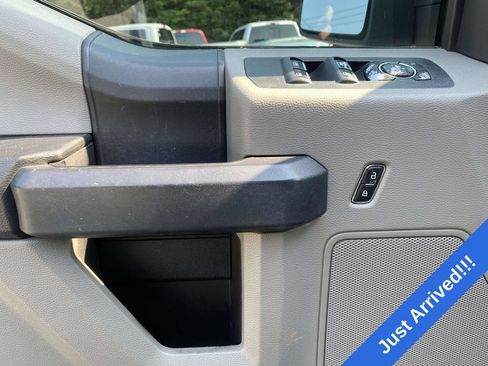 Used 2020 Ford F150 XL w/ Equipment Group 101A Mid AWD/4WD image 16