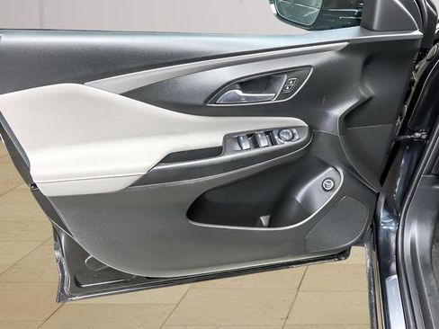Used 2025 Buick Envista Avenir FWD image 22