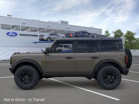 New 2026 Ford Bronco Badlands image 3