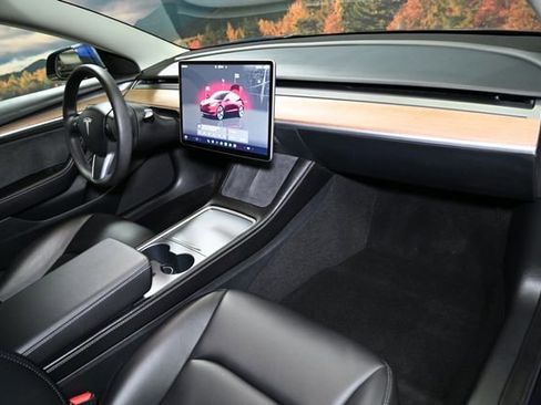 Used 2023 Tesla Model 3 Standard Range RWD image 60