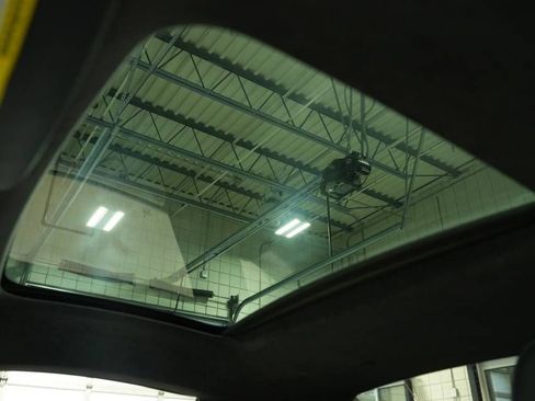 Certified 2014 Porsche 911 Turbo S image 35