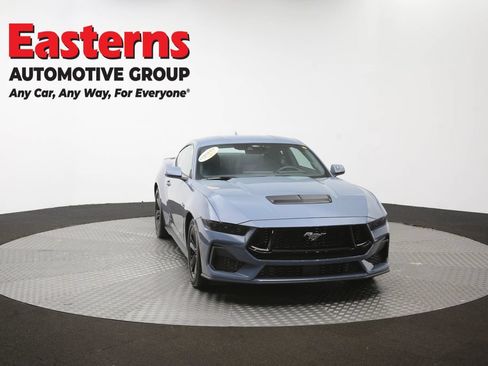 Used 2025 Ford Mustang GT RWD image 48