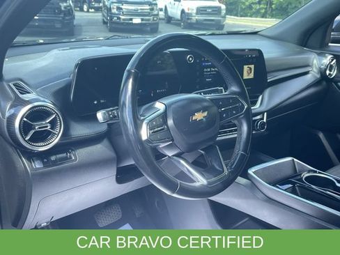 Certified 2025 Chevrolet Equinox LT FWD image 10