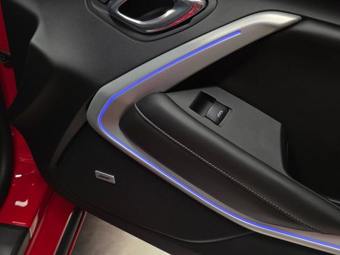 Used 2016 Chevrolet Camaro SS RWD image 29