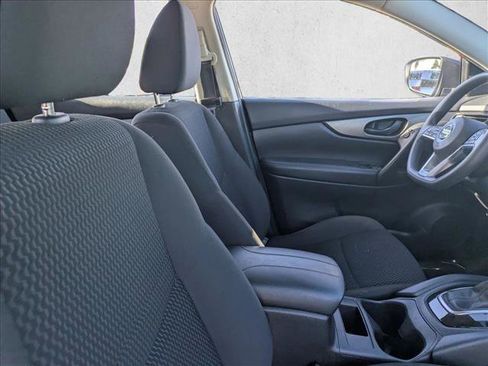 Used 2018 Nissan Rogue Sport S FWD image 20