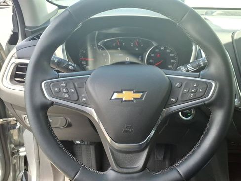 Used 2023 Chevrolet Equinox LT FWD image 8