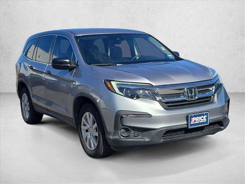 Used 2020 Honda Pilot LX image 3