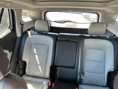 Used 2019 GMC Terrain SLT w/ Preferred Package AWD/4WD image 31