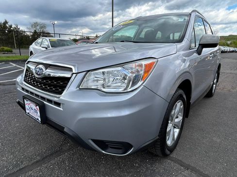 Used 2016 Subaru Forester 2.5i Premium w/ All-Weather Package AWD/4WD image 1