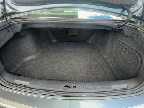 Used 2011 Cadillac CTS Luxury image 16