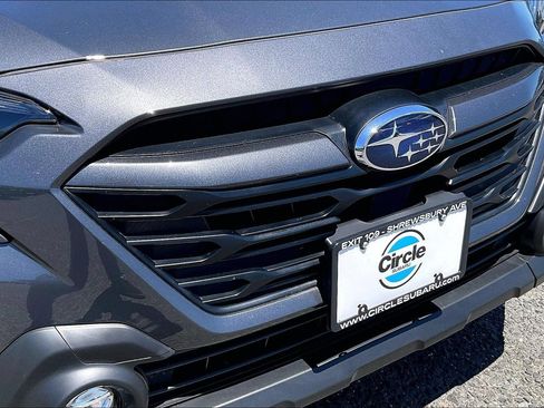 Certified 2025 Subaru Outback Premium w/ Popular Package #1A AWD/4WD image 31