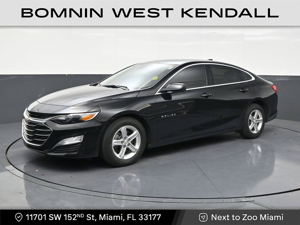 Used 2024 Chevrolet Malibu LS FWD image 1