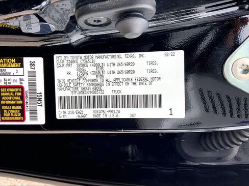 Used 2022 Toyota Tundra Limited image 32