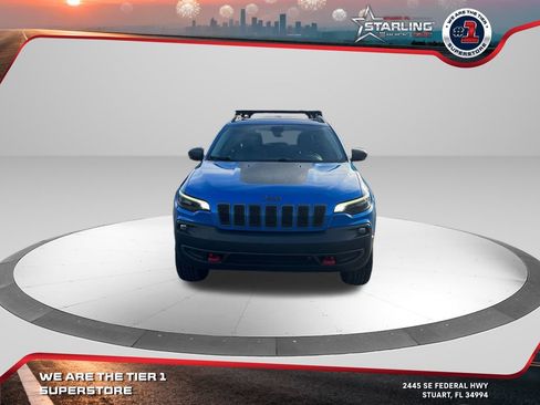 Used 2020 Jeep Cherokee Trailhawk w/ Cold Weather Group image 1